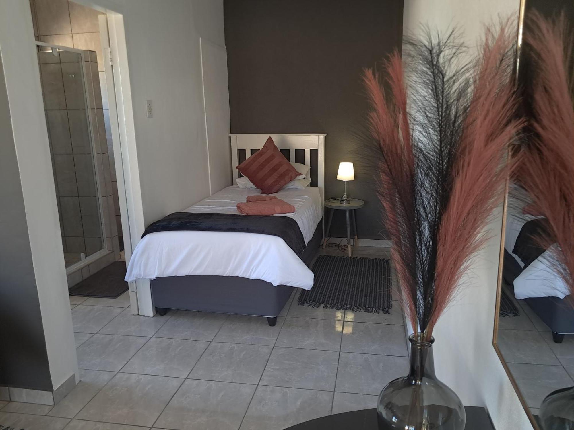 Mount Canyon Guest Farm Keetmanshoop Quarto foto