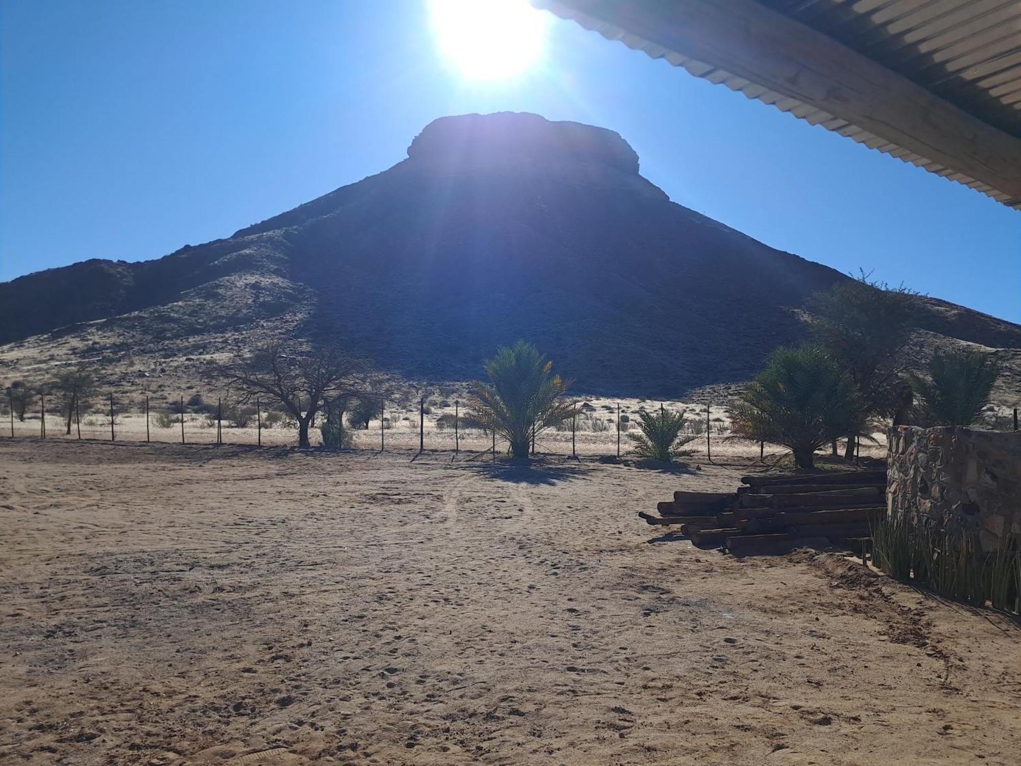 Mount Canyon Guest Farm Keetmanshoop Quarto foto
